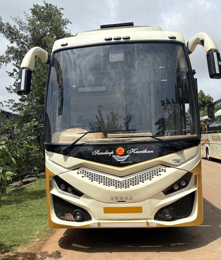 Samrat V8 High-Deck Sleeper 1